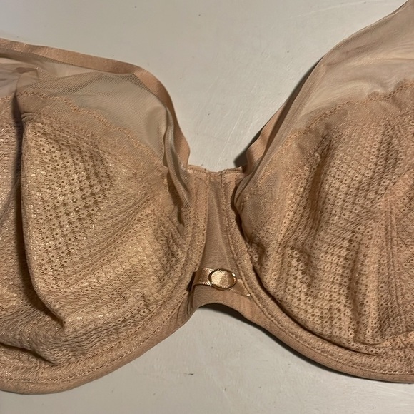 Chantelle NWT Plunge Nude Bra Lace Size 34H - Picture 7 of 7
